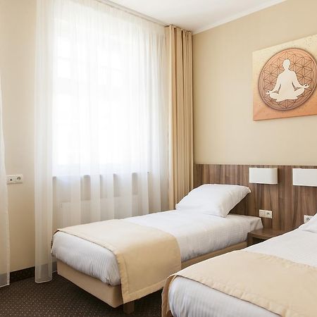 Mandala Hostel & Apartments Poznan Room photo