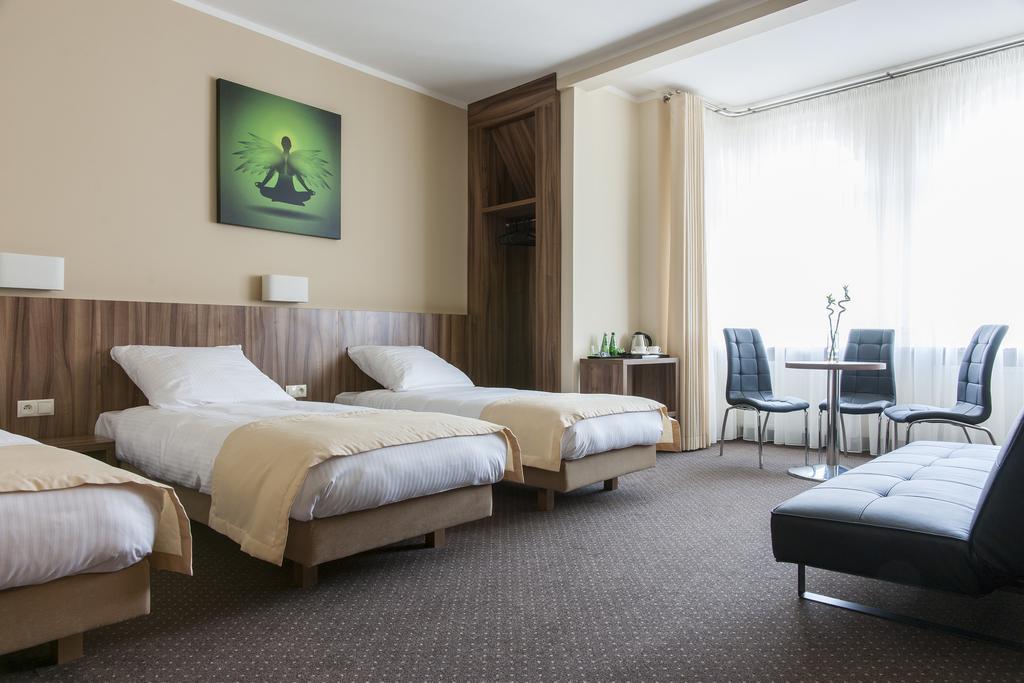 Mandala Hostel & Apartments Poznan Room photo
